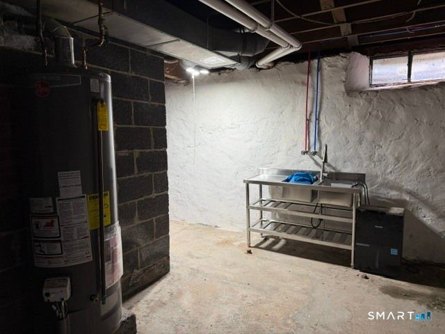 100 South Main Street, Plymouth, CT 06786