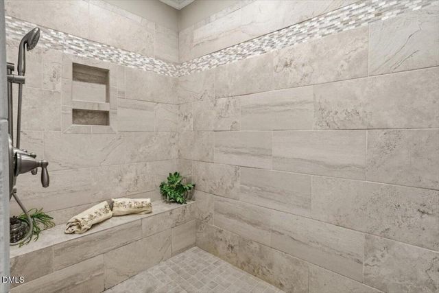 6313 Mountain Oaks Way, Wake Forest, NC 27587