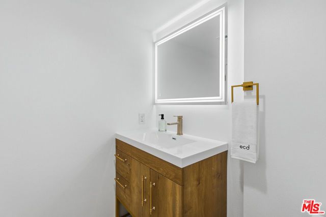 13700 Marina Pointe Drive 511, Marina Del Rey, CA 90292