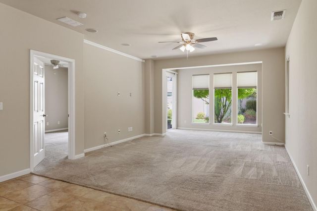 1283 Shady Pines St, Manteca, CA 95336