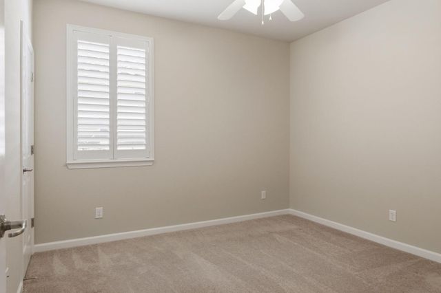 1283 Shady Pines St, Manteca, CA 95336