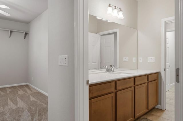 1283 Shady Pines St, Manteca, CA 95336