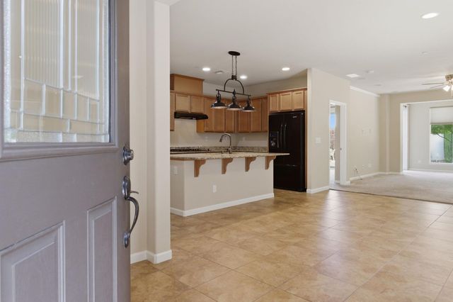 1283 Shady Pines St, Manteca, CA 95336