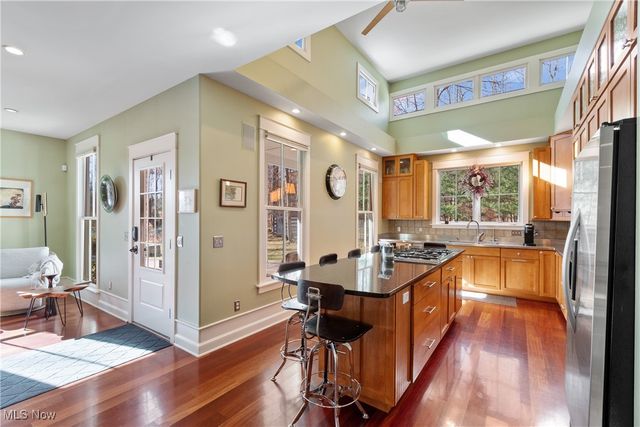 2265 Rollingwood Drive, Medina, OH 44256