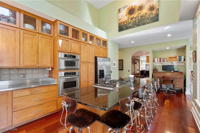 2265 Rollingwood Drive, Medina, OH 44256