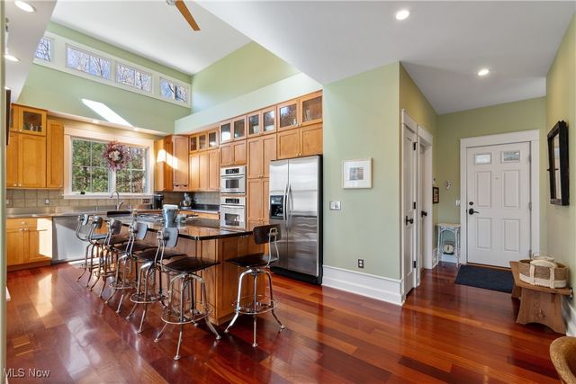 2265 Rollingwood Drive, Medina, OH 44256