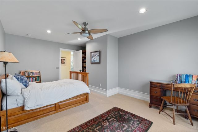 2265 Rollingwood Drive, Medina, OH 44256