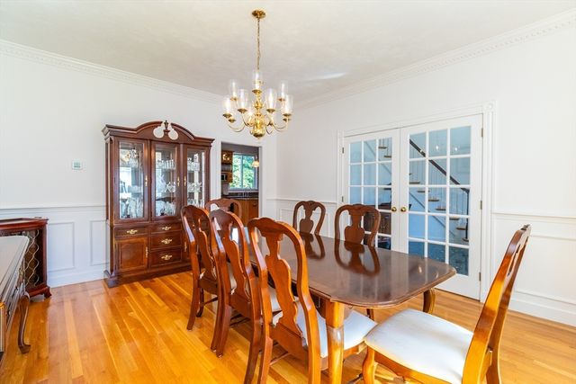 25 Windsor Dr, Foxboro, MA 02035