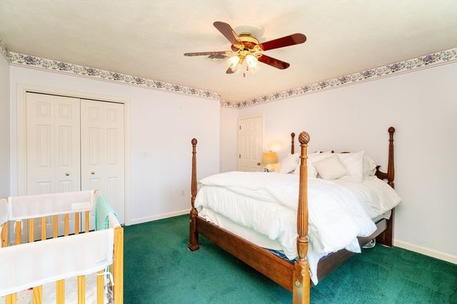 25 Windsor Dr, Foxboro, MA 02035