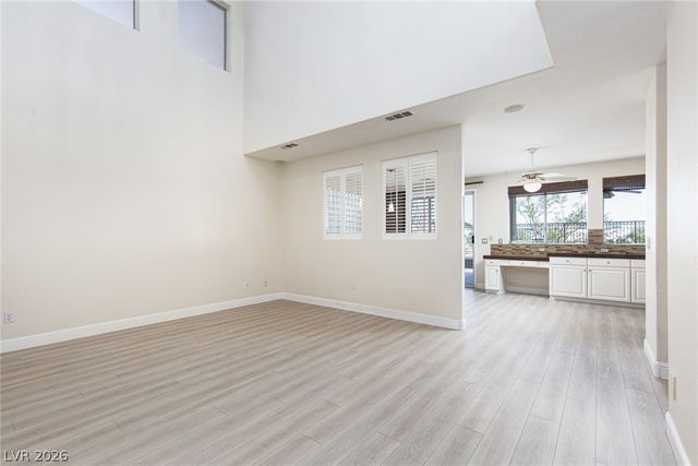 8528 Estrelita Drive, Las Vegas, NV 89128