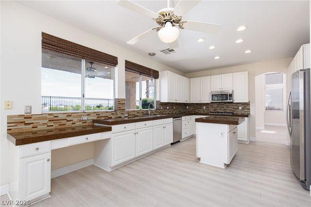 8528 Estrelita Drive, Las Vegas, NV 89128