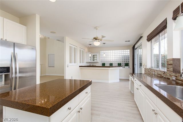 8528 Estrelita Drive, Las Vegas, NV 89128