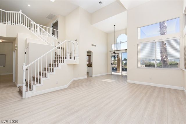 8528 Estrelita Drive, Las Vegas, NV 89128