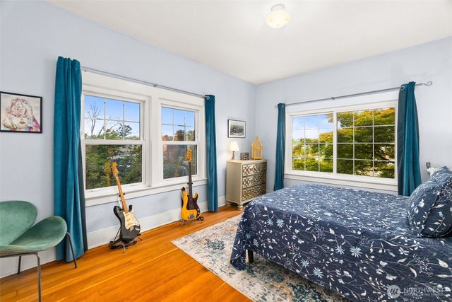 304 Scenic Way, Kent, WA 98030