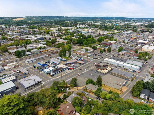 304 Scenic Way, Kent, WA 98030