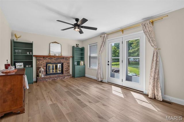 108 Sunny Hill Boulevard, St Peters, MO 63376