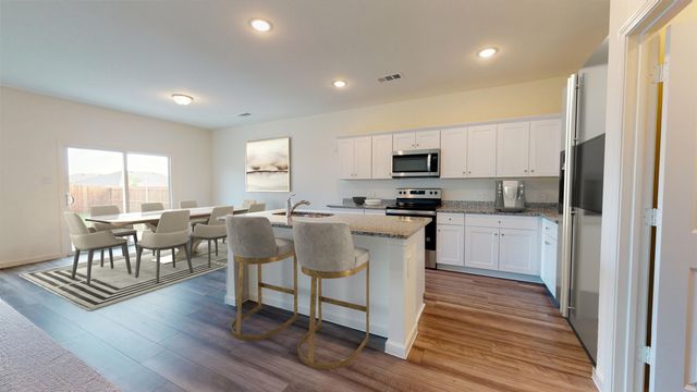 501 Silver Pidgeon St, Aynor, SC 29511