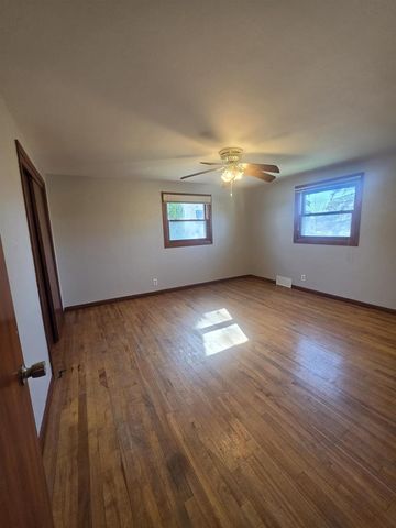239 W WATER STREET, Brillion, WI 54110