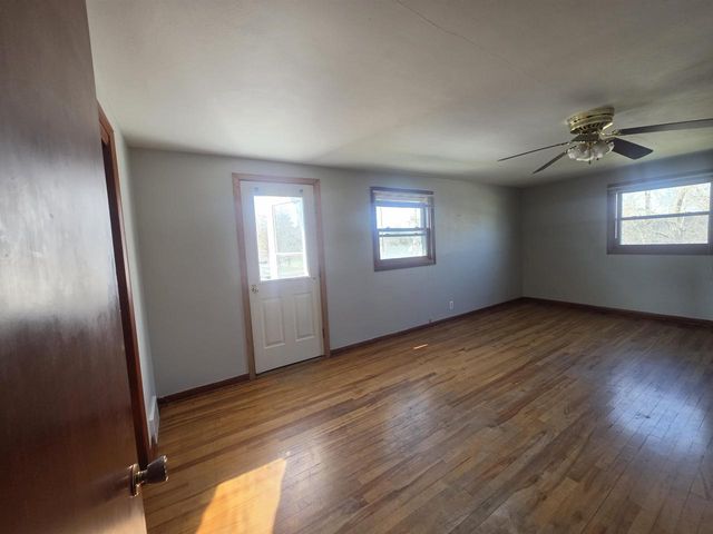 239 W WATER STREET, Brillion, WI 54110