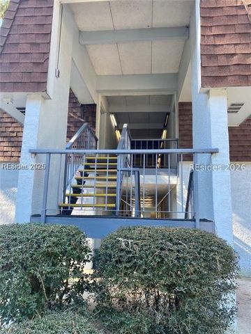 101 Woodhaven Dr Apt 33, Hilton Head Island, SC 29928