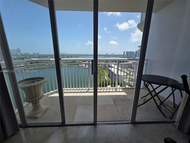18081 Biscayne Boulevard 1805, Aventura, FL 33160