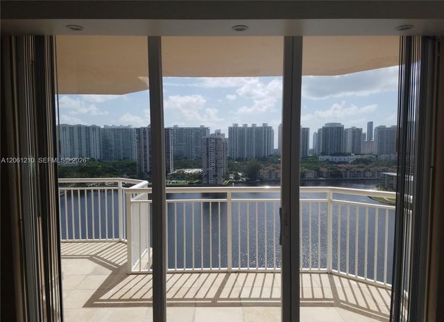 18081 Biscayne Boulevard 1805, Aventura, FL 33160