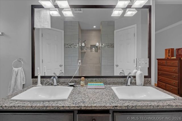 3216 Bermuda Drive, Sand Springs, OK 74063