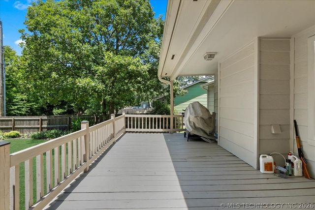 3216 Bermuda Drive, Sand Springs, OK 74063