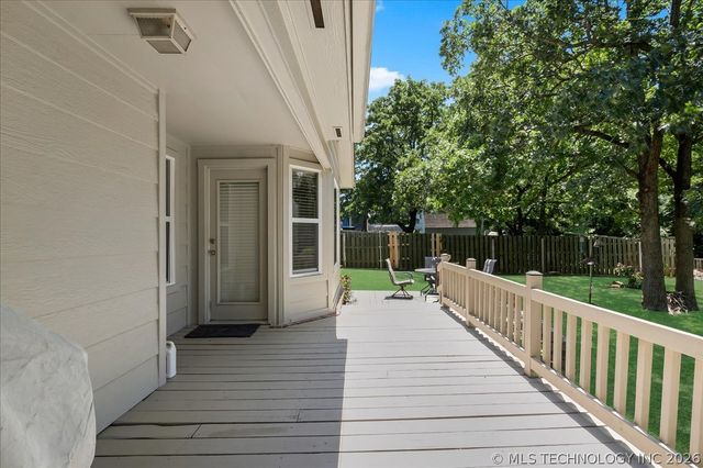 3216 Bermuda Drive, Sand Springs, OK 74063