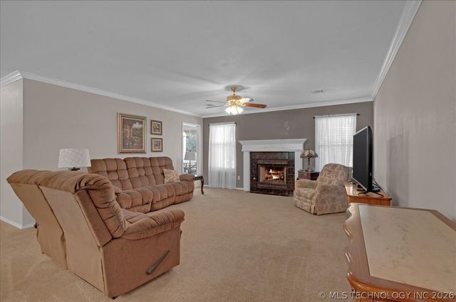 3216 Bermuda Drive, Sand Springs, OK 74063