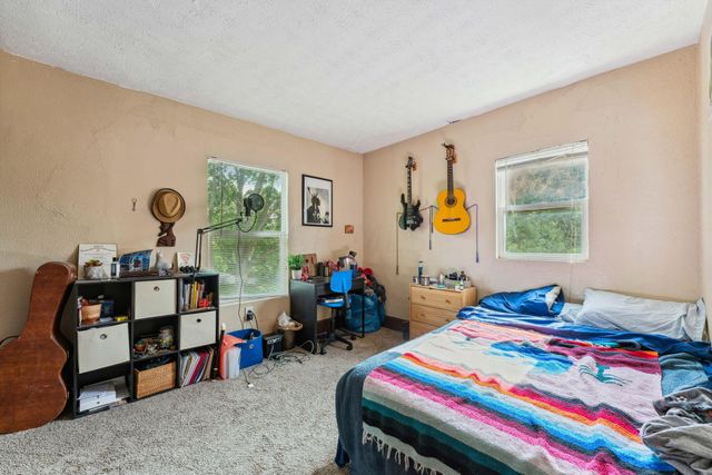 422 Chittenden Avenue, Columbus, OH 43201