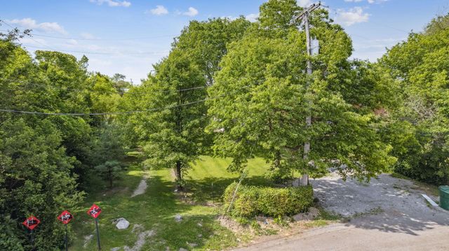 422 Chittenden Avenue, Columbus, OH 43201