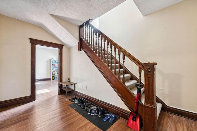 422 Chittenden Avenue, Columbus, OH 43201