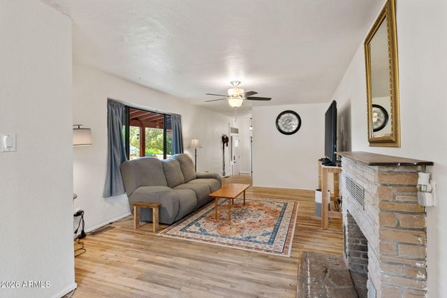209 ROBINSON Drive, Prescott, AZ 86303