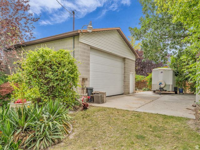 43 W WILSON AVE, Murray, UT 84107