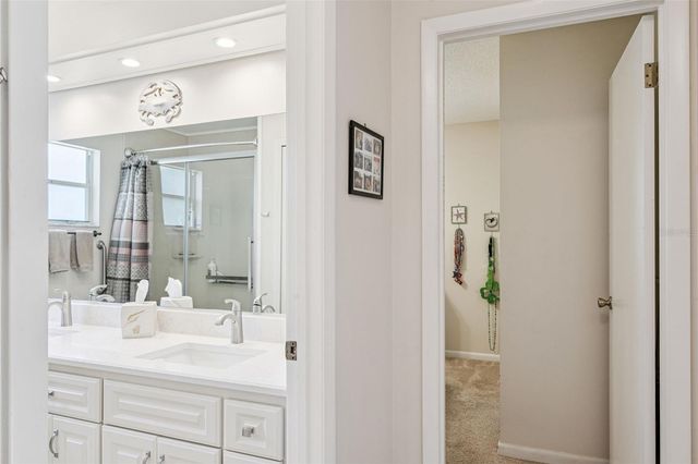 25933 NEWCOMBE CIRCLE, Leesburg, FL 34748