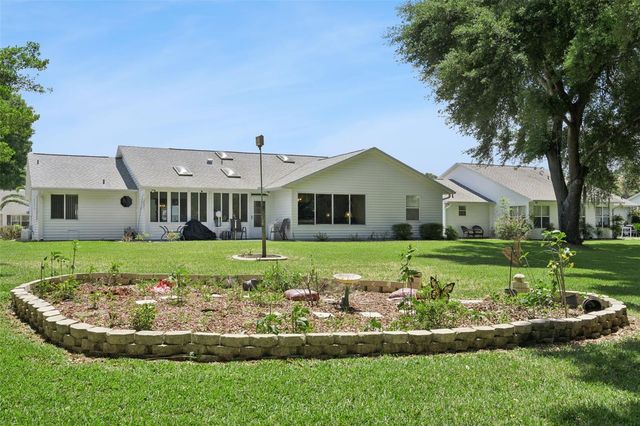 25933 NEWCOMBE CIRCLE, Leesburg, FL 34748