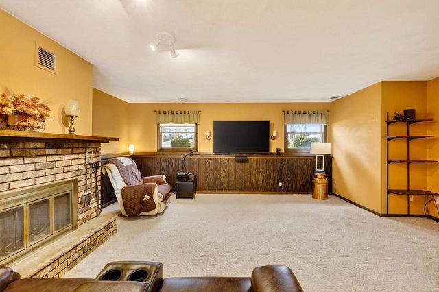 5345 Queensbridge Road, Madison, WI 53714