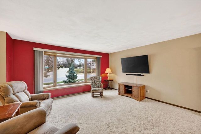 5345 Queensbridge Road, Madison, WI 53714