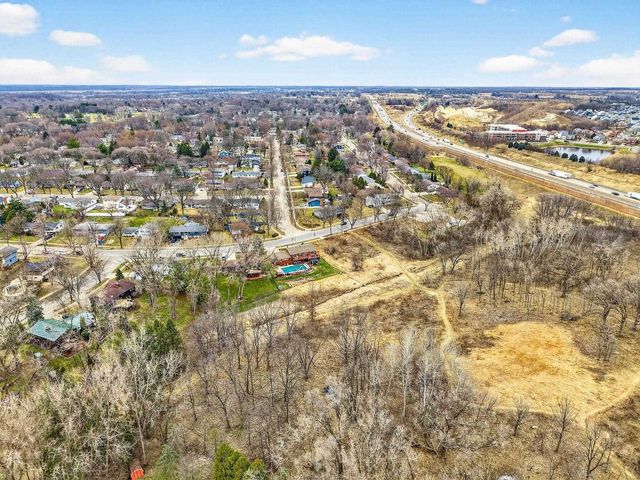 5345 Queensbridge Road, Madison, WI 53714