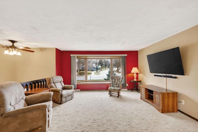 5345 Queensbridge Road, Madison, WI 53714