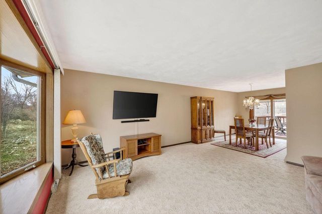 5345 Queensbridge Road, Madison, WI 53714