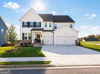 8 Andalusa Court, Dallas, GA 30132