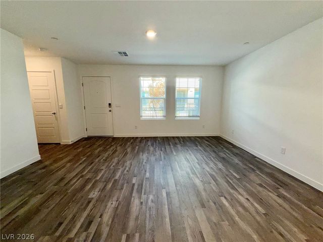 913 Rosy Starling Street, Henderson, NV 89011