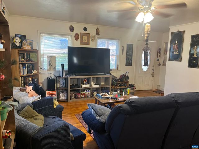 158 BUCKINGHAM CIR, Charlottesville, VA 22903