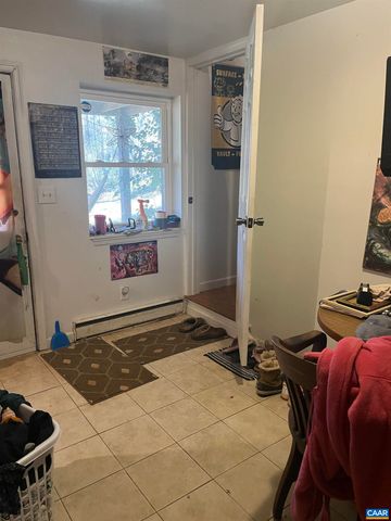 158 BUCKINGHAM CIR, Charlottesville, VA 22903