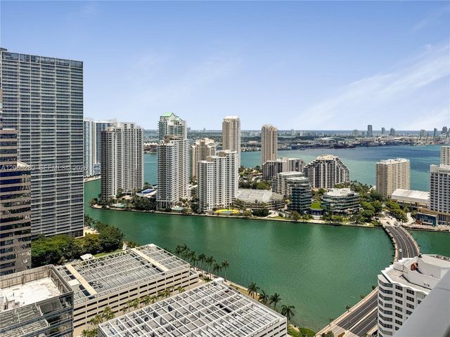 950 Brickell Bay Drive 3904, Miami, FL 33131