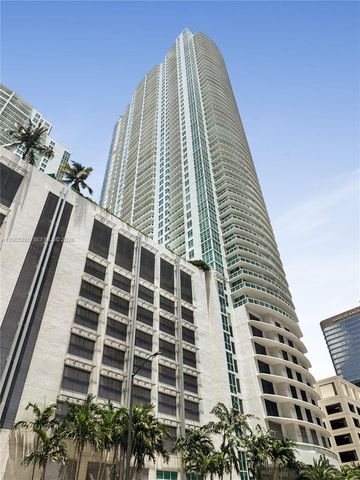 950 Brickell Bay Drive 3904, Miami, FL 33131