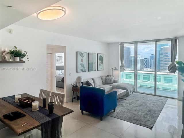 950 Brickell Bay Drive 3904, Miami, FL 33131