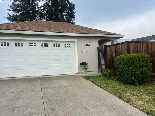 2375 Goldcrest Circle, Pleasanton, CA 94566